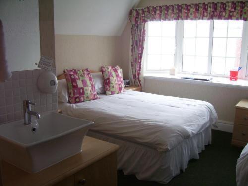 The Royal Guest house 4*